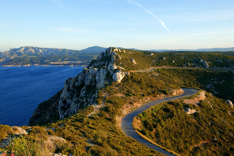 France, Bouches du Rhone (13), Parc national des Calanques, Cassis, Cap Canaille, la route des Cretes, falaises Soubeyranes